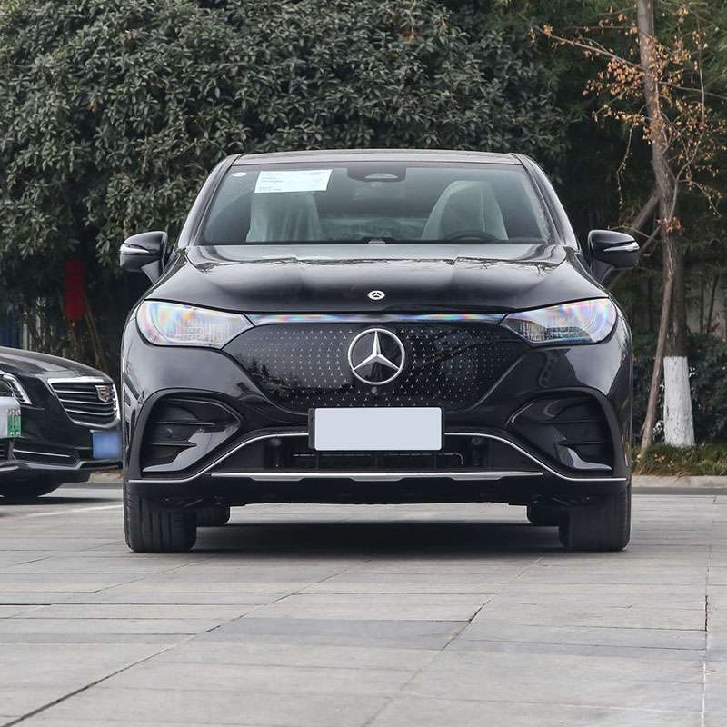 SUV Mercedes EQE