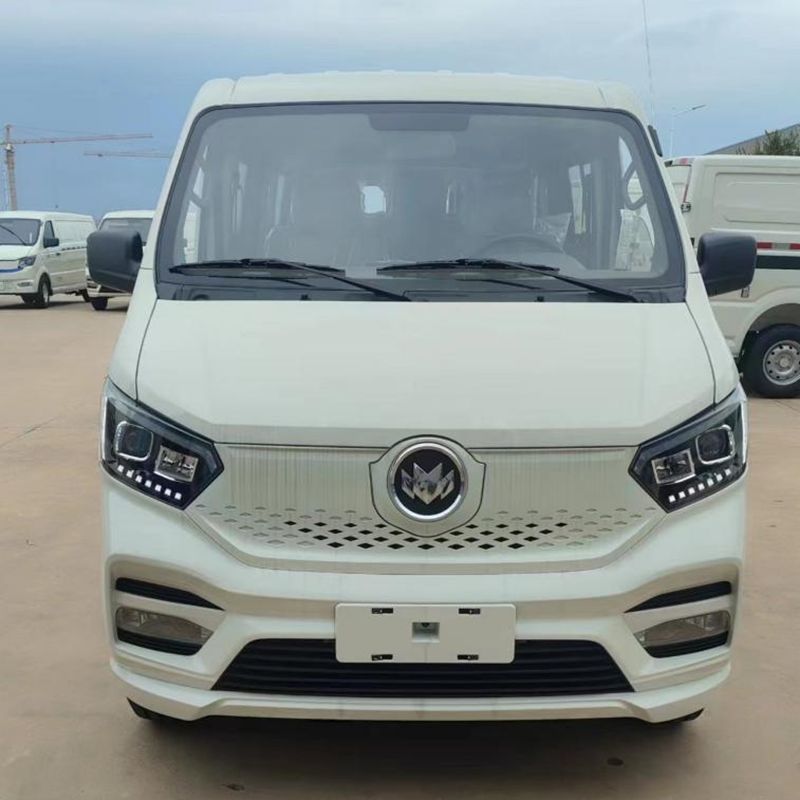 Minivan elettrico M80L con guida a destra